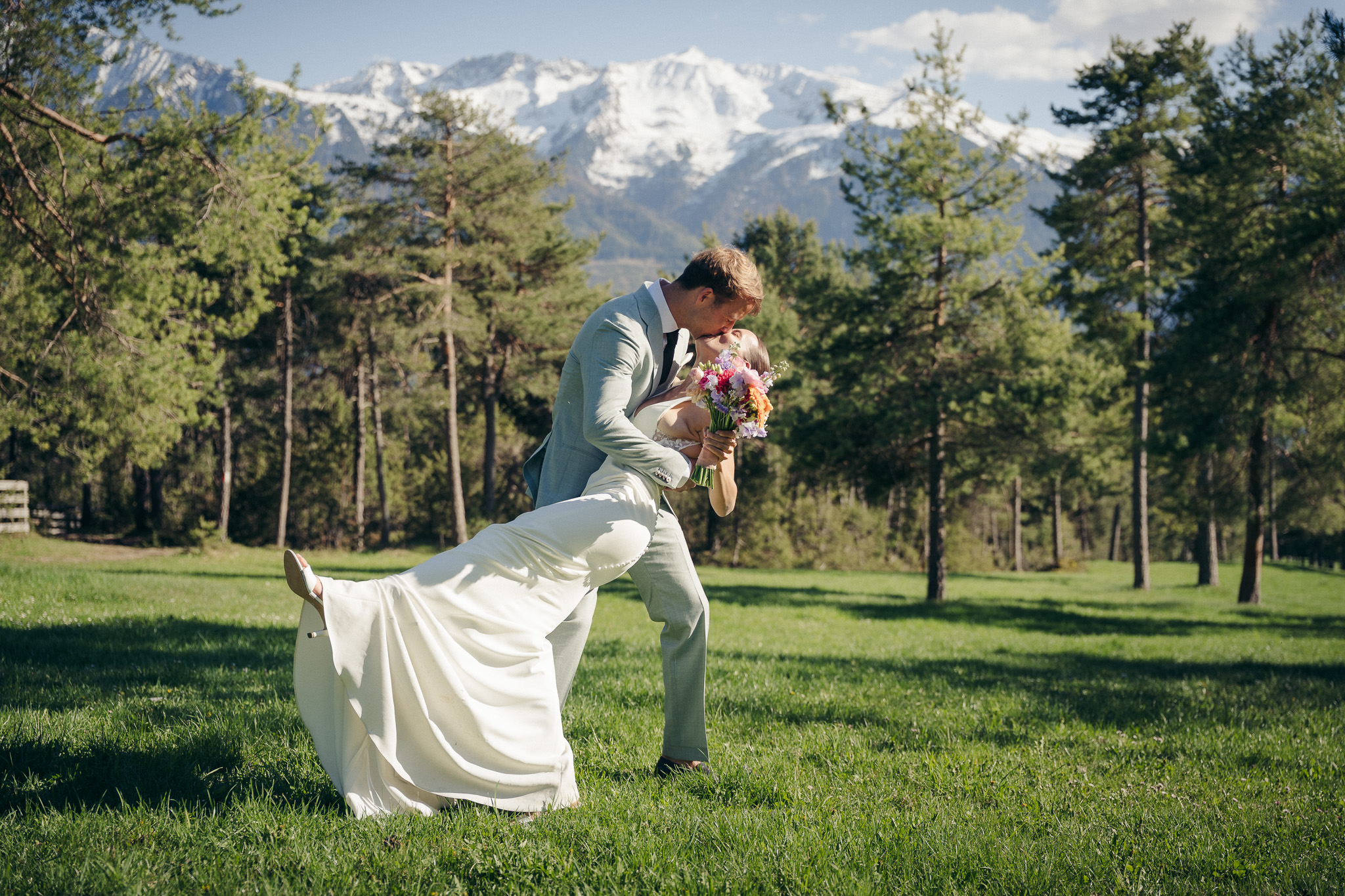 Santina & Marco - Elegantes Paar-Shooting vor den Mieminger Bergen